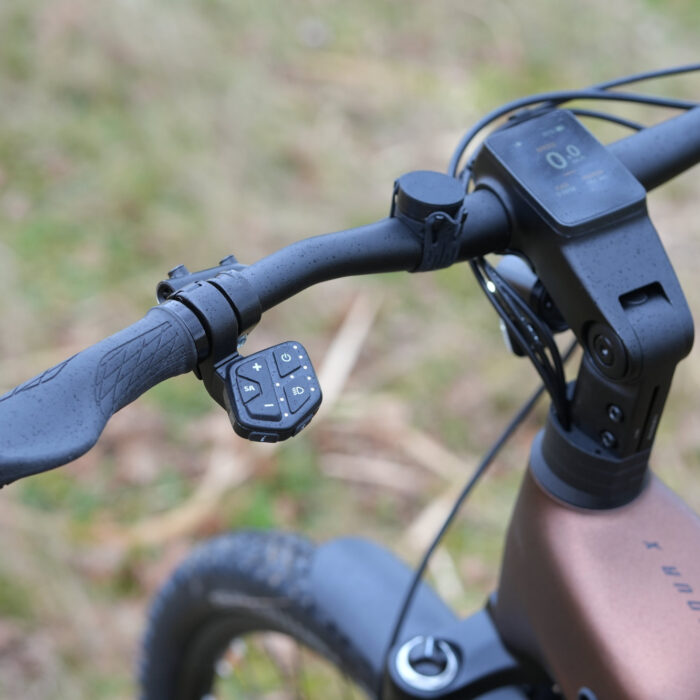 Giant-AnyTour-X-E-1-Guidon-Fabien-Pionneau-Cleanrider