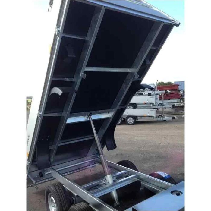 3-compressed.jpg 3-compressed.jpg