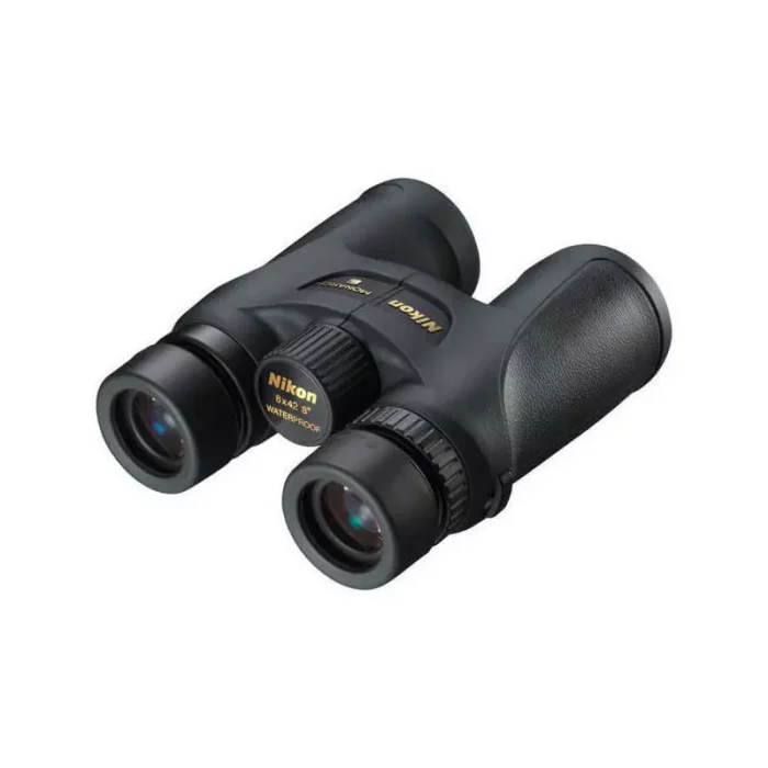jumelles-monarch-m7-8x42-nikon-1.webp jumelles-monarch-m7-8x42-nikon-1.webp